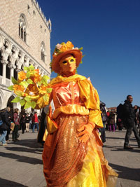 Venice carnival history masquerade costumes Venice carnival history masquerade costumes